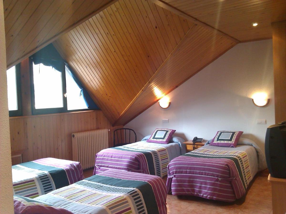 Hotel Tirol Formigal Room photo